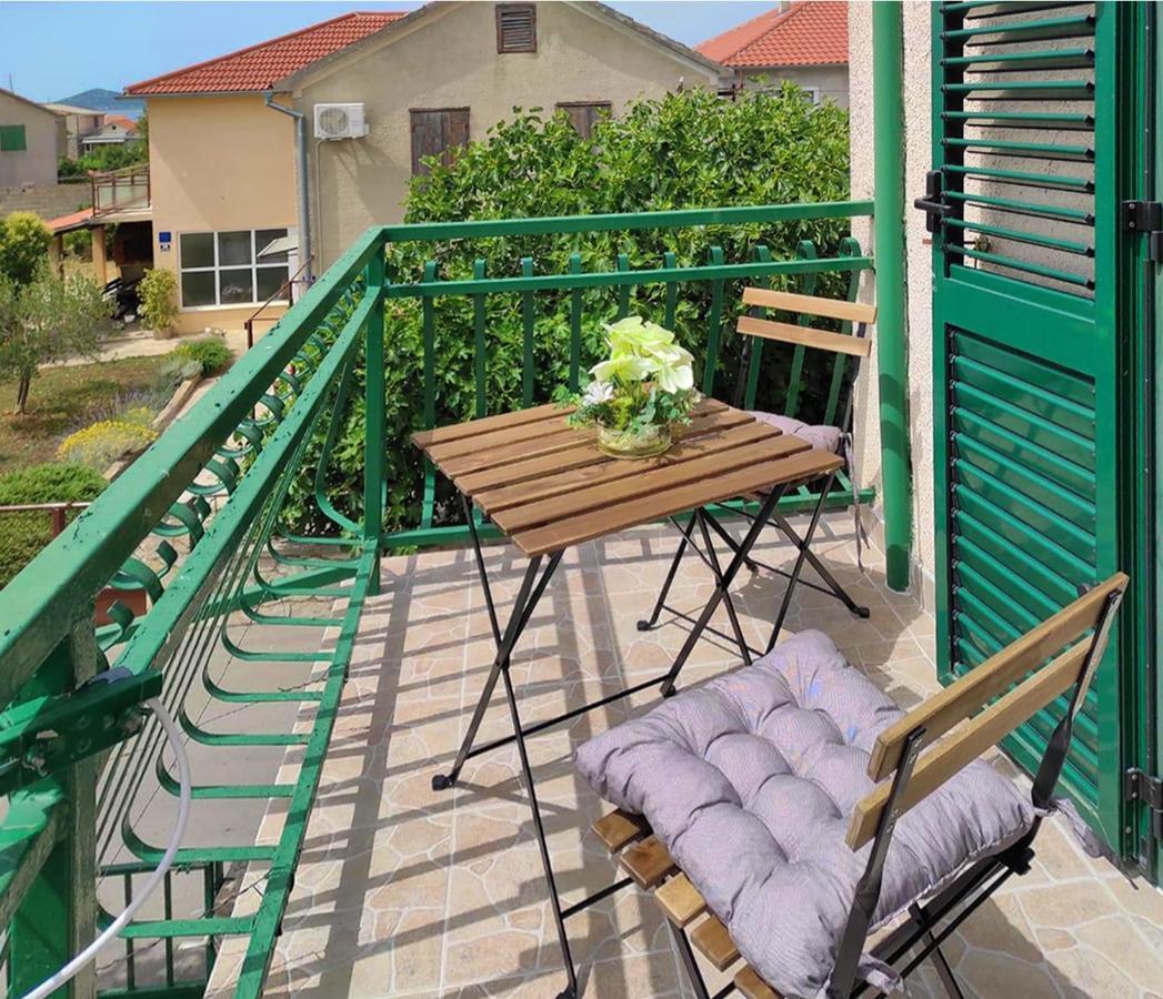 Apartments Ivana Murter Exterior photo